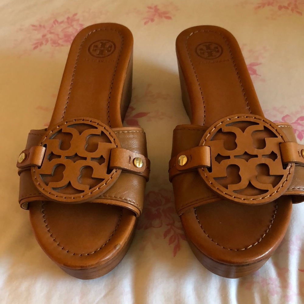 Tory Burch wedge slide brown wood wedge